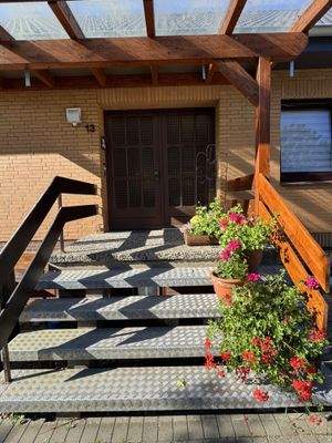 Außentreppen zum Hauseingang