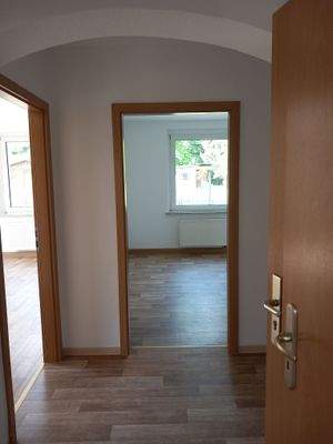 Blick vom Bad in die Küche