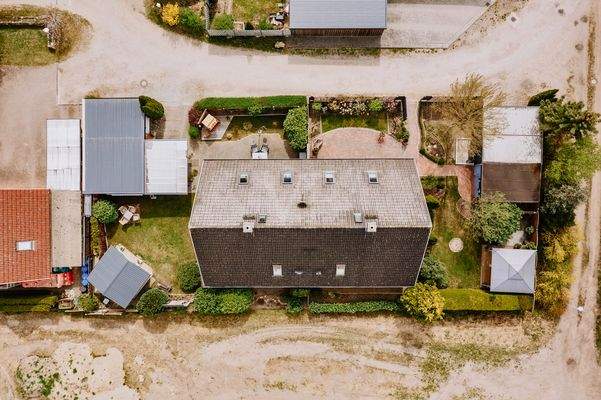 Idyllisches Wohnen: Doppelhaushälfte mit gepflegtem Garten