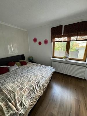 17 EG Schlafzimmer 2