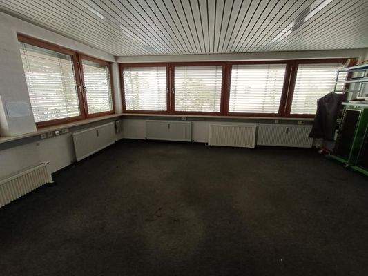 Büro Erdgeschoss