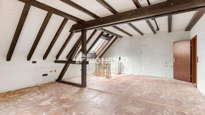 2. OG Wohnzimmer 1 2