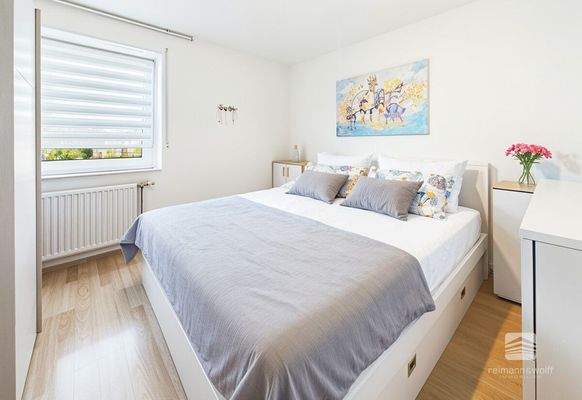 Schlafzimmer 1/2 (KI)