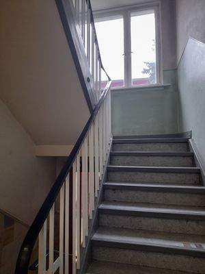 Öff.Gang_zur OG_EG.jpg