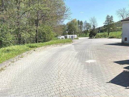 Fläche hinter Wreesmann