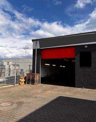 elektrisches Hallentor