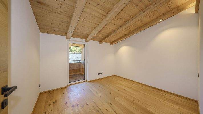 KITZIMMO-Neubau-Penthouse mit Panorama-Ausblick in sonniger Lage - Immobilien Aurach.