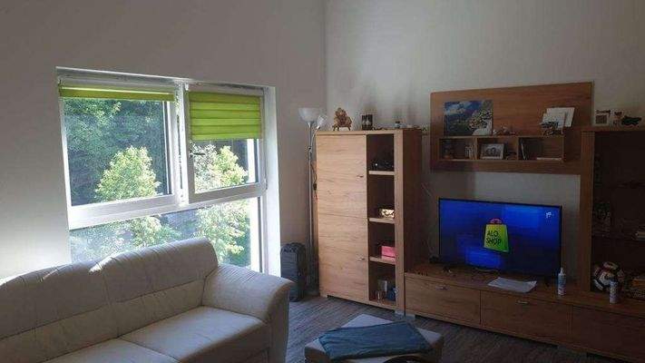 c33b12fb-c705-4f26-a40b-1cfd9c