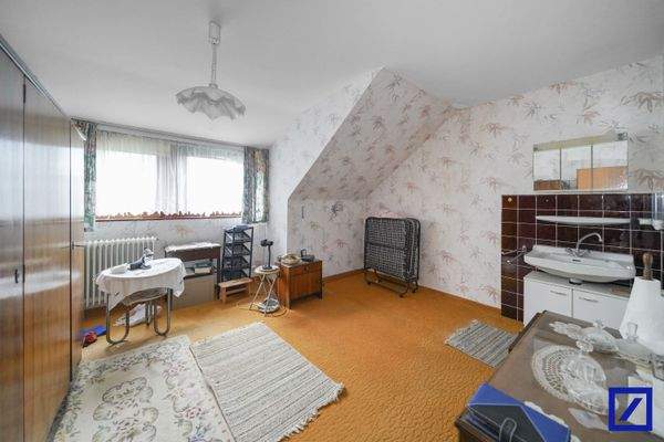 Zimmer 2 Dachgeschoss