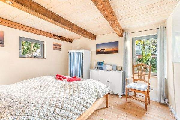 Schlafzimmer im sep. Wohnbereich