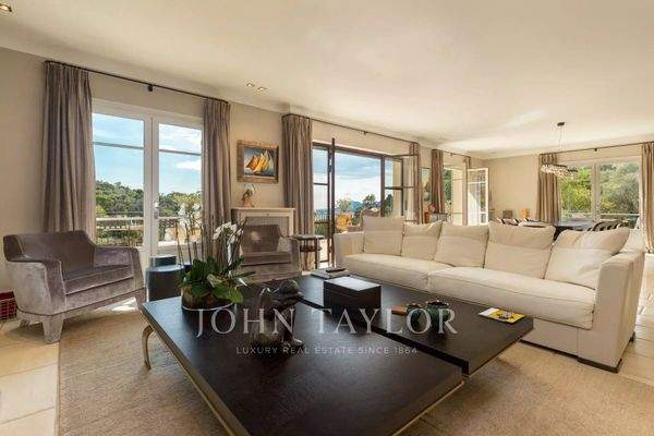 Salon Moquette Carrelage