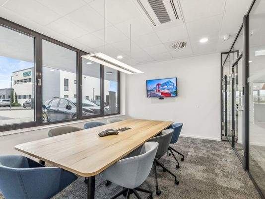 moderner Meetingraum