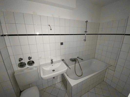 Malvenweg 5_Badezimmer