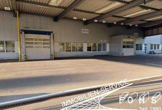 Andienung Halle(Lagerfläche) 4.658,5 m²inkl. Büro 