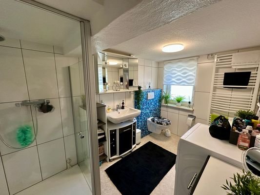 Badezimmer EG