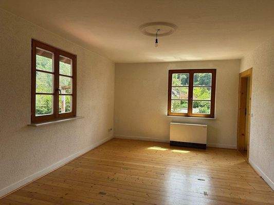 Wohnhaus 2 - Zimmer 1 OG