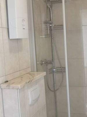 Dusche und neuer Durchlauferhitzer