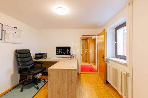 Büro 1. OG