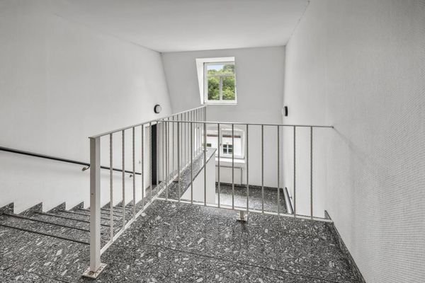 Treppenhaus Vordergebäude