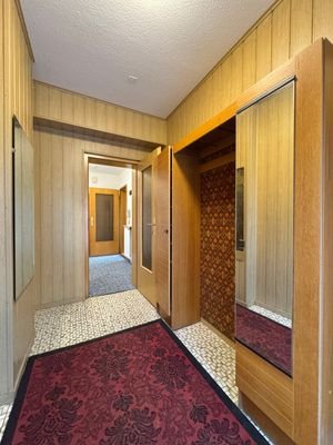 Garderobe EG Vorderhaus