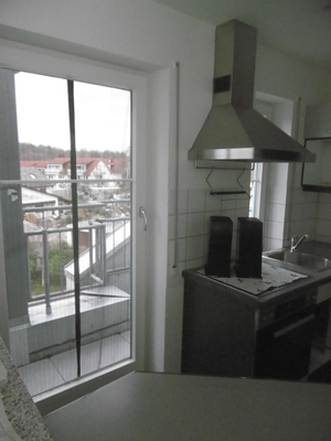 Küche-Balkon Bild 1.png