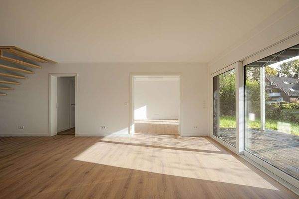 Wohn- und Essbereich | Arbeitsbereich 