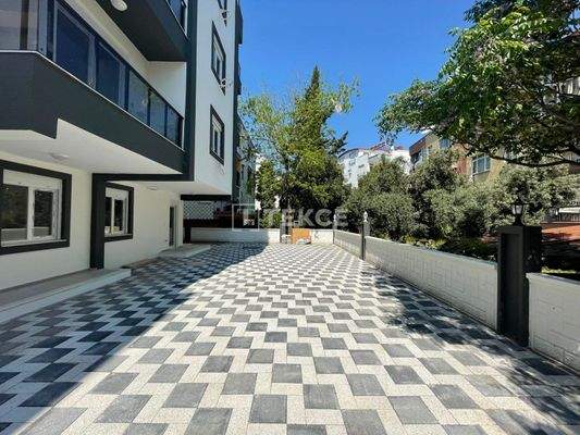 Ready to Move 2-Bedroom Flat in New Project in Antalya Muratpaşa