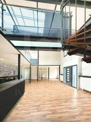 Beeindruckende Raumhöhe