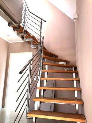 Objekt 2 Treppe DG.jpg