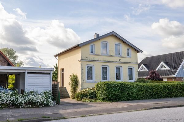 Straßenansicht