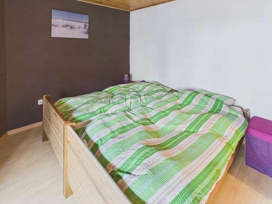 CAM01223G0-PR0194-STILL022