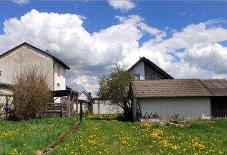 Haus von der Gartenseite