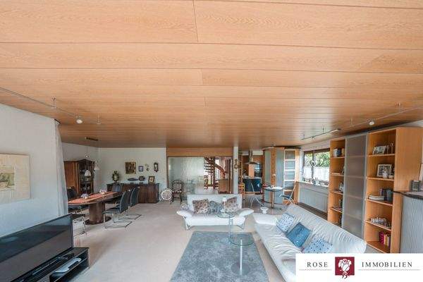 Wohn- und Esszimmer Bild 3