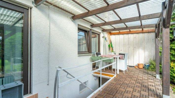 Treppe zum Keller/Garten