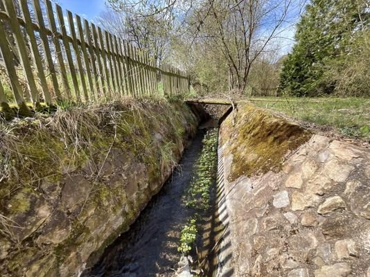Bachlauf Grundstück
