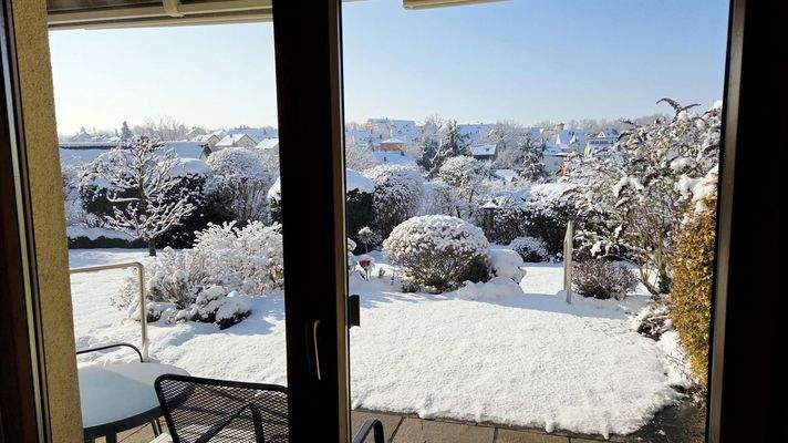 Blick vom Wohnzimmer 