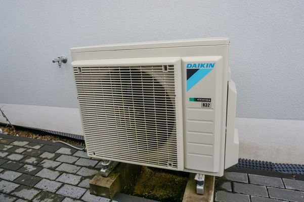 Luftwärmepumpe