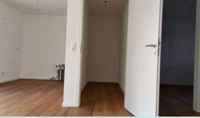 Küche - Abstellraum.JPG