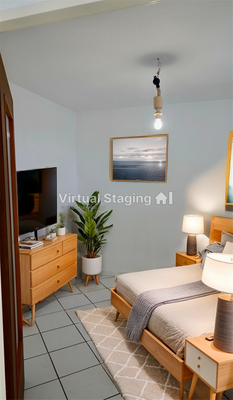 kleines Schlafzimmer / Büro