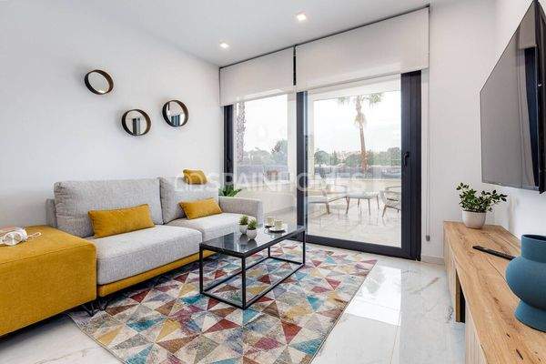 Stylish 2-Bedroom Apartments with Terrace in Ciudad Quesada