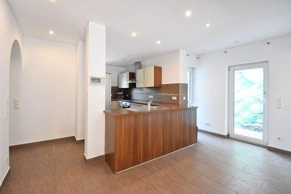 offene Küche mit Essbereich