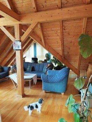 Wohnbereich im Dachgeschoss mit .....