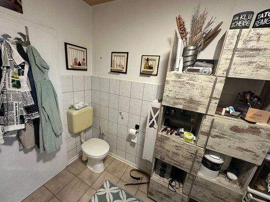 Badezimmer Wohnung 3.jpeg