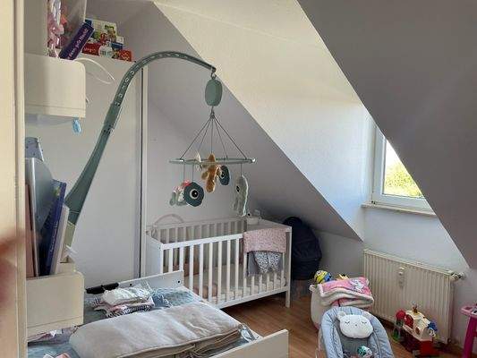Kinderzimmer oben - 3.jpg