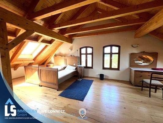 74B0092A-4EEE-44B3-90C3-AD46BDB79B05