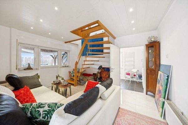 Durchgangszimmer/Hobbyraum