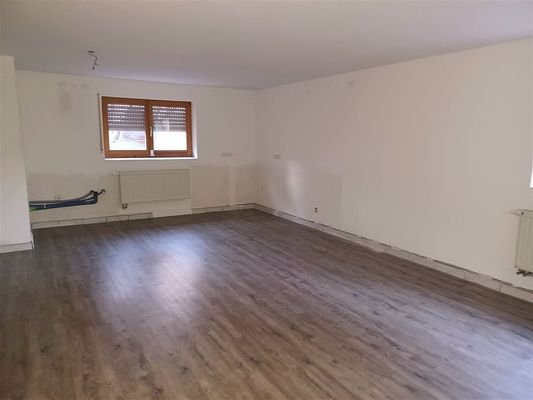 KG Einliegerwohnung - Küche und Wohnbrreich 