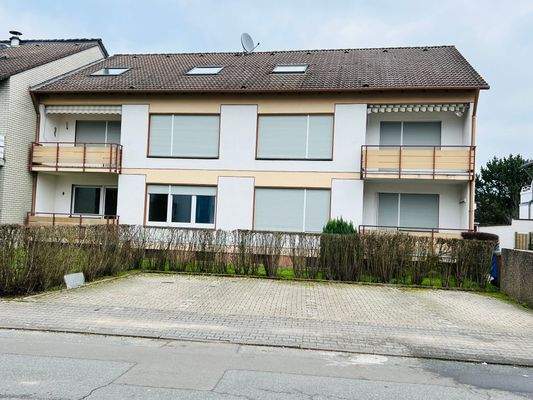 Kö Haus Straßenseite.jpeg