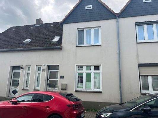 Straßenansicht (2).jpg