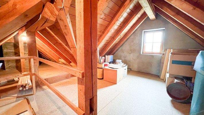 Dachboden Haus2